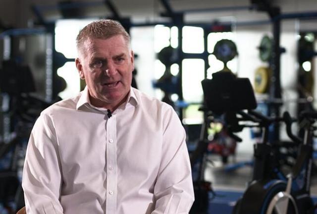 （迪恩·史密斯）迪恩-史密斯：很高兴执教莱斯特城，球队的实力能够完成保级