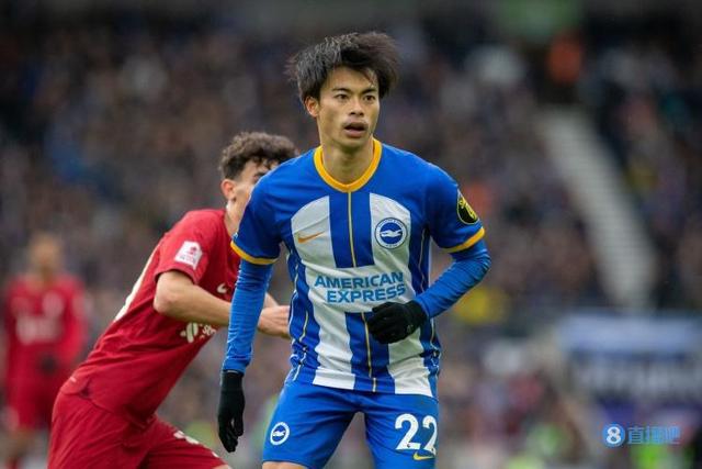 （热刺打布莱顿）前裁判评布莱顿热刺判罚：三笘薫进球不该被取消 应拿到个点球