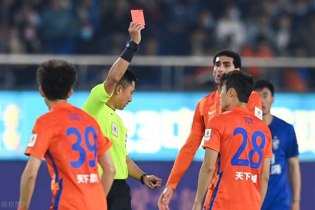 把心放肚子里！泰山中场真核超级杯染红不会追罚 将正常出战中超