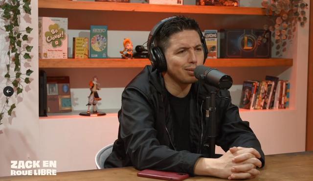 （纳斯里集锦）纳斯里：当年对巴萨范佩西因没听到哨被罚下，我们被抢劫了