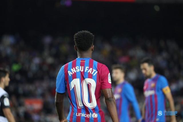 （巴萨续约法蒂）每体：巴萨更愿意出售法蒂而不是拉菲尼亚或费兰-托雷斯