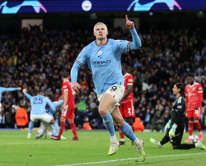 （哈兰德41球）哈兰德狂飙：45球！一夜反超3大传奇，苦等3年终于击败拜仁