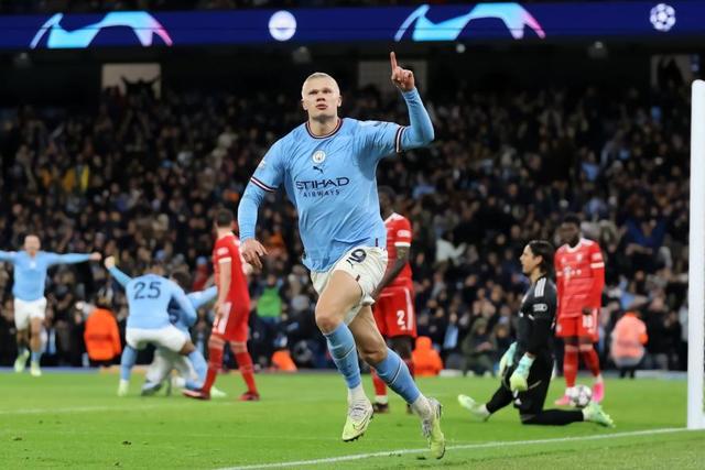 （曼城队长哈兰德）3-0大胜！曼城打崩拜仁！哈兰德6分钟传射破纪录，一只脚踏入4强