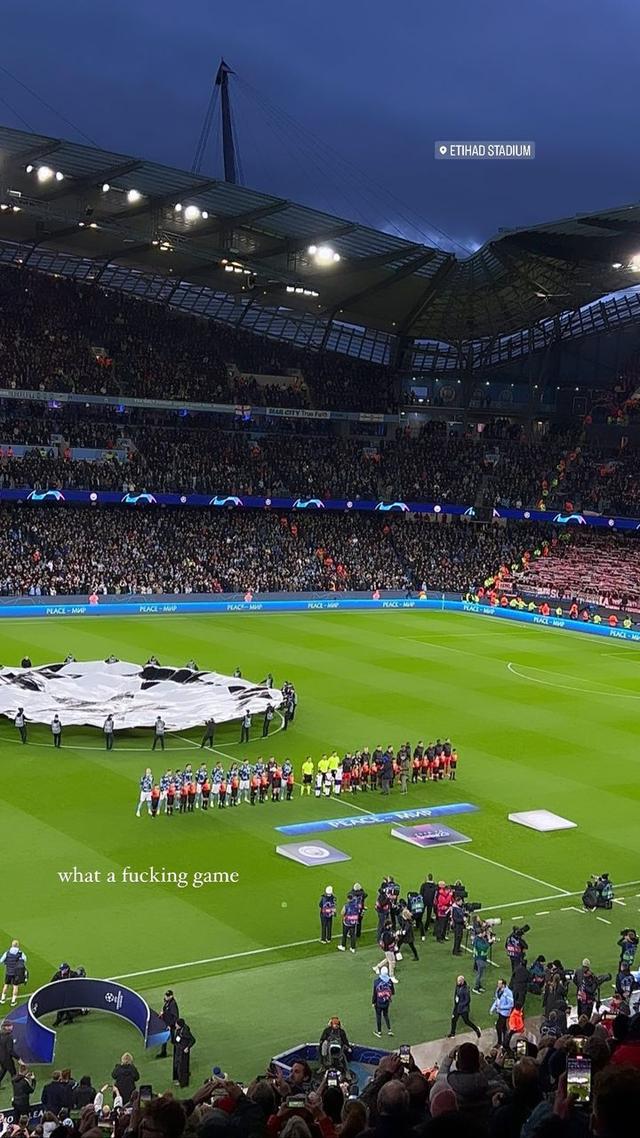 老爸在招手！瓜帅女儿现场观战称赞曼城表现：多么xx棒的一场比赛