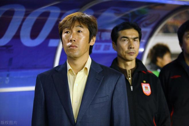 拍手叫好!高洪波上任三把火,中超全面推倒陈戌源,重走精英路线