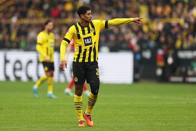 （利物浦主帅贝尼特斯）利物浦8400万求购贝林厄姆？2大名记辟谣！克洛普已锁定7名替代者