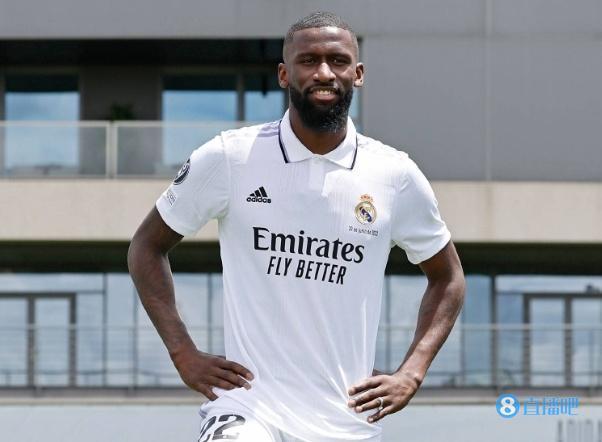 TA：吕迪格仍在和一些蓝军球员聊天，共同拿欧冠的纽带不会被切断