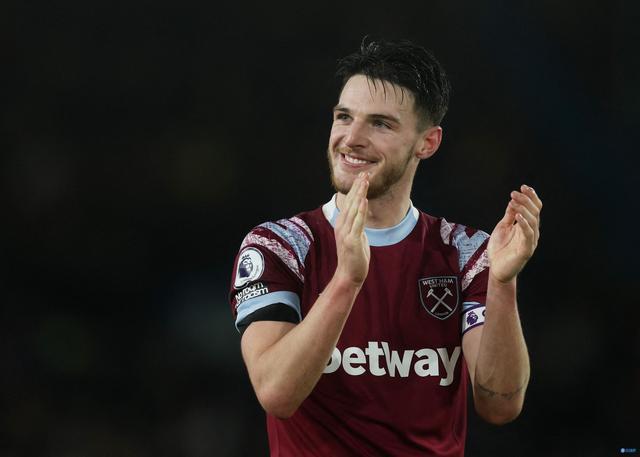 （纽卡vs阿森纳）记者：纽卡将与曼联阿森纳竞争赖斯，双方已经有了接触