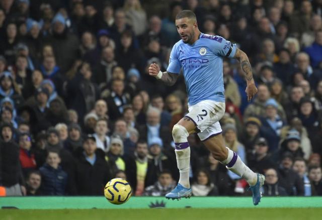 （赫顿是什么意思）赫顿：眼下瓜帅不需要纯正右后卫，沃克应保持耐心