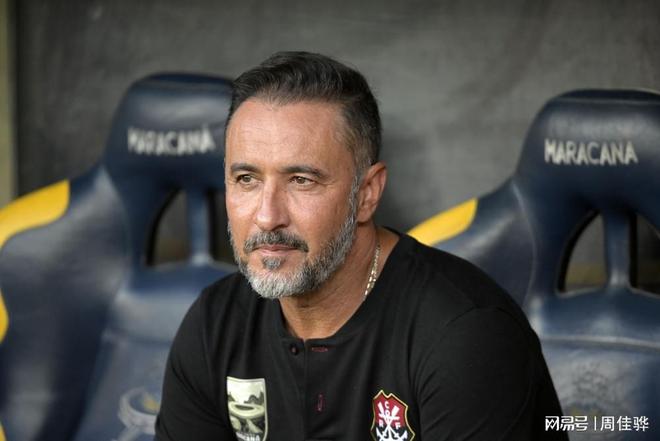 （2021中超主帅）前中超冠军主帅下课！在位3个月，连丢5个冠军，解约金275万欧元