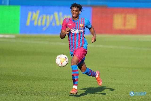 （拉波尔塔 内马尔）每体：巴尔德和亚马尔愿意留在巴萨，拉波尔塔欣赏内维斯