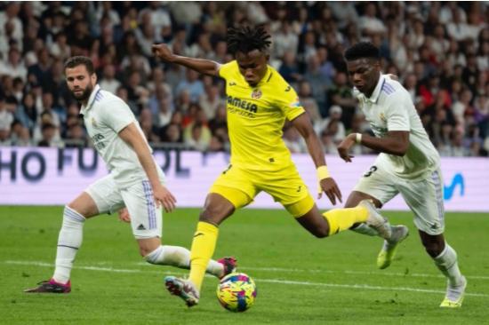 （楚克乌泽集锦）尼日利亚新星楚克乌泽在伯纳乌大放异彩，黄潜冲击联赛第四