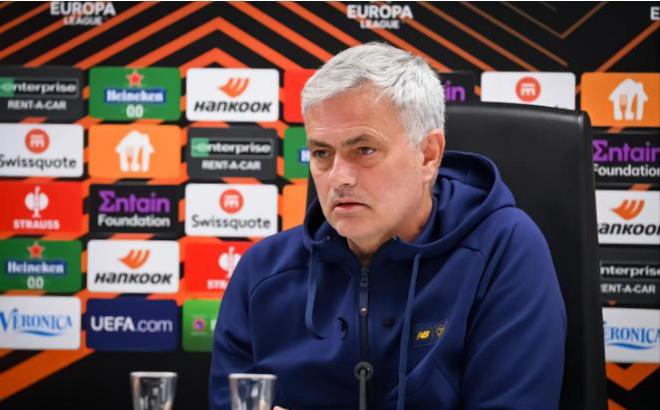 马奎尔绝平曼联，佩7坑惨罗马！尤文有望曲线救国，夺欧冠名额！