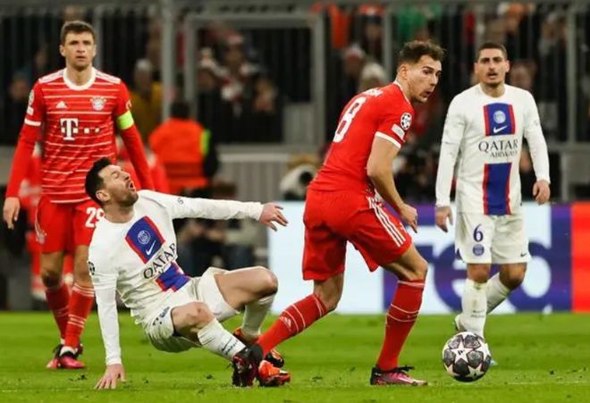 （六冠王梅西）0-2，2冠王现原形，被轰18脚，红军受安慰，梅西之后第一人诞生