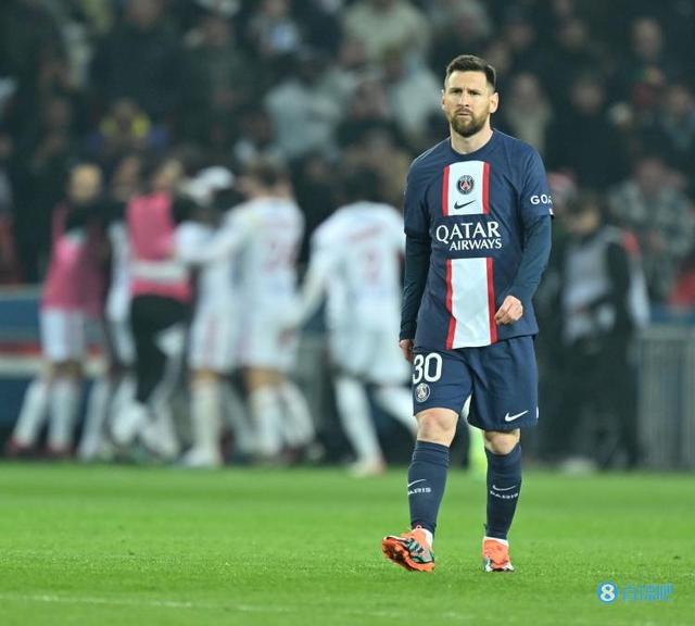 英媒盘点今夏20大合约到期球员:梅西、本泽马领衔,镰田大地在内