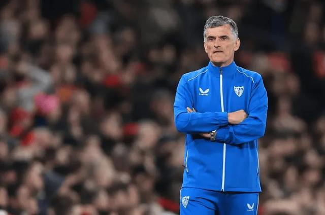 （塞维利亚 主帅）塞维利亚主帅：我们在欧联杯有魔力，曼联领先时也害怕我们