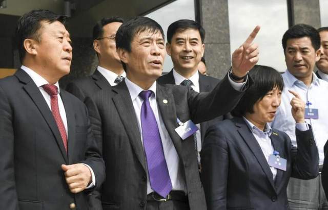 (上海中超队伍)曝中超3位老总被抓,已有数十人进去,上海买菜吴妈栽了