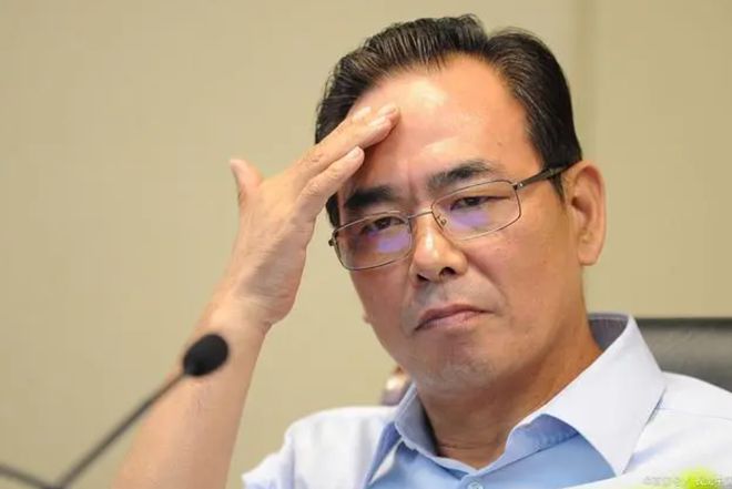 足坛3消息:曝蔡振华前任失联,中超3老总疑被查,曝李铁宣判日期