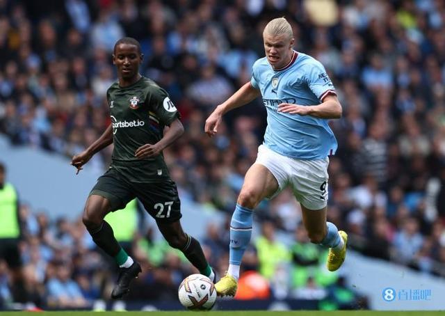 （瓜迪奥拉和哈维做过队友）瓜迪奥拉：我们会24小时照顾好哈兰德 我不在乎什么冠军