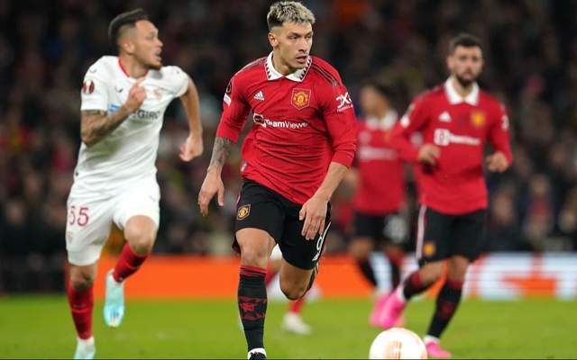 （曼联中后卫马奎尔）1报销1伤停！曼联遭遇中卫危机 滕哈格马奎尔必须互相成全