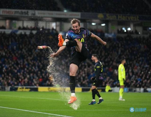 前枪手青训主管:我曾拒绝了凯恩的试训,但他的毅力让我动容