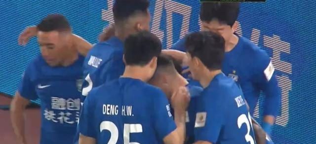 19：35武汉吹响冠军号，主场+卫冕，哈维尔会给海港送惊喜？