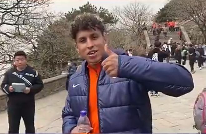 克雷桑战国安复出 泰山队业余堪比足协！赢申花指望小摩托？悲哀