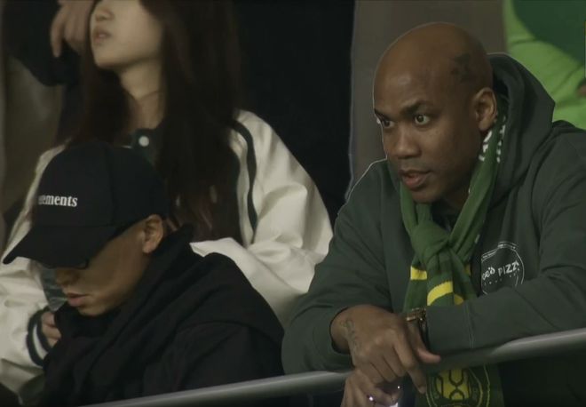 （国安王刚年薪）0-1！国安遭“爆杆”破门，最大“水货”浮现，王刚出现离奇解围