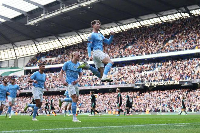 （曼城 哈兰德）3-1，哈兰德双响刷爆纪录！曼城豪取英超6连胜