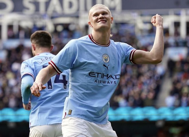 (瓜迪奥拉200胜)3-1!疯狂10连胜,瓜迪奥拉太强了,1.7亿巨星梅开二度