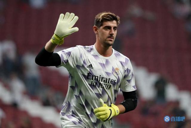 库尔图瓦:我们还有国王杯和欧冠竞争,其它球队只能踢周末的联赛