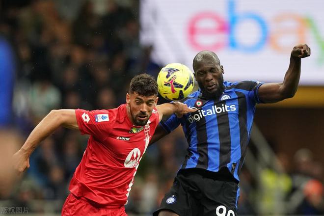 （意甲的蓝黑军团是什么）刺激，0-1蓝黑军团轰然倒下，惨遭意甲升班马掀翻，连续5轮不胜