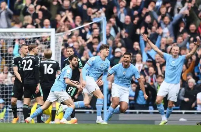 2-2后，8冠名帅甩远穆帅，媒体官宣，曼联激动，进欧冠提速，恭喜