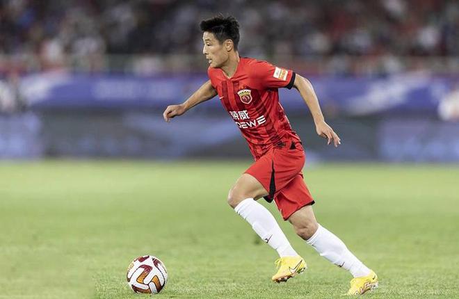 (武磊回中超)2-0!2-0!2-1!1-1!中超疯狂一夜!武磊外援水平 谢晖反戈旧主