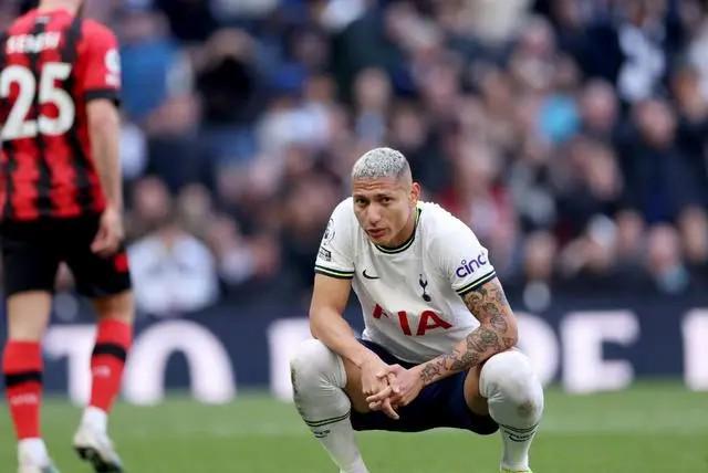 （热刺5-0伯恩茅斯）前场时而掉线后场时而报错，五前锋的热刺终归被伯恩茅斯反噬