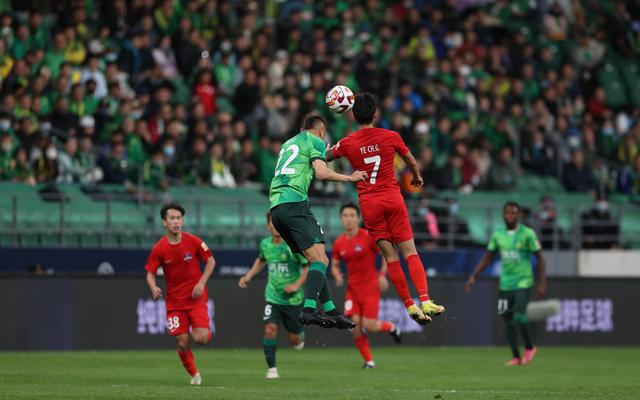 (国安新球场效果图)21:58|京城球迷重回“四合院”,国安新工体首秀拿1分