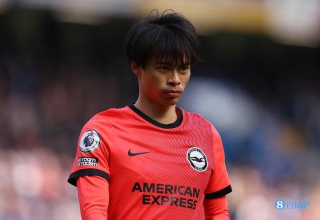 舍伍德：三笘薰带起球来就像贝尔一样，他对球的掌控非常好