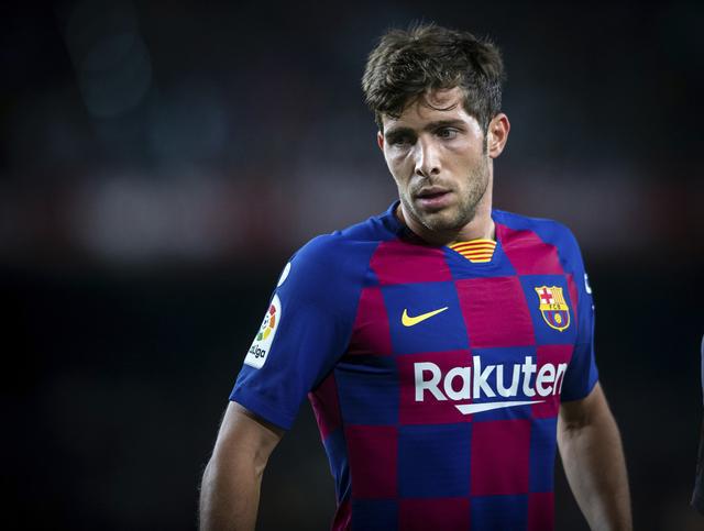 （罗贝托受伤）记者：罗贝托初步诊断为左腿股二头肌撕裂，可能赛季报销