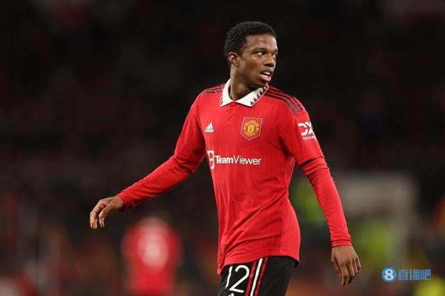 （曼联 马拉多纳）灾难表现后打入冷宫？曼晚记者：马拉西亚未进入曼联vs森林名单