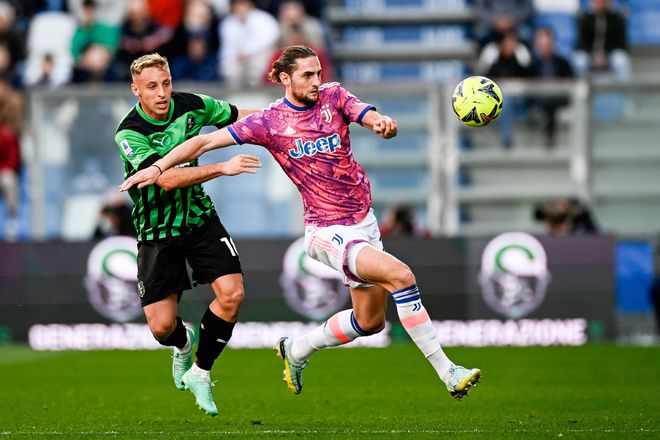 (尤文打米兰)0-1爆冷!8000万水货丢人现眼,尤文争四无望,米兰双雄笑纳大礼