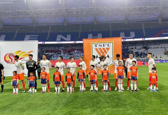 中超第一轮点评！泰山迷信主力，申花运气太好，归化球员引人担心