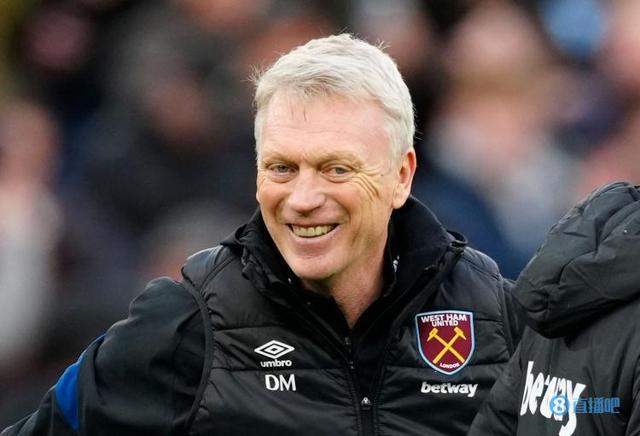 （莫耶斯执教西汉姆）莫耶斯：对阿森纳落后两球能追平，西汉姆球员展现了伟大个性