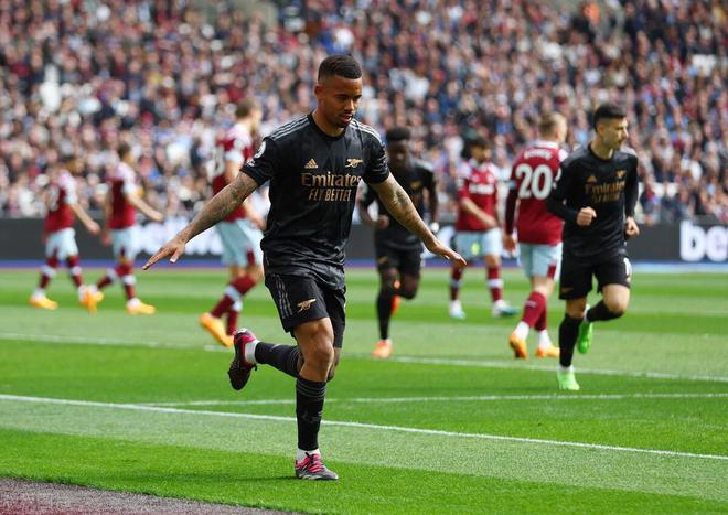 （英超积分榜阿森纳）英超最新积分战报 阿森纳开始掉链子 曼联3连胜超黑马回前3