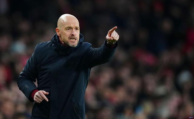 （滕哈赫:马奎尔踢得很好）滕哈赫：马奎尔&林德洛夫压垮了对手 萨比策热身时感到身体不适