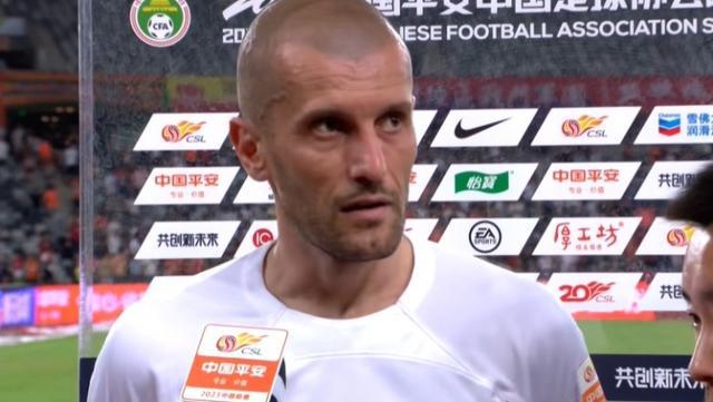 (青岛安德万篮球俱乐部)青岛外援安德烈谈输球:这场球确实运气不好,会努力取得进步