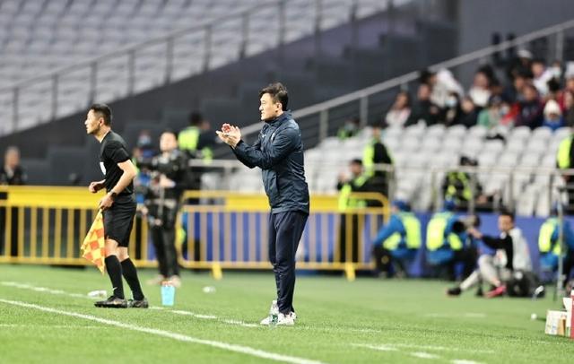 一手好牌打得稀碎！郝伟该挪窝了，他已黔驴技穷，请外教才是王道