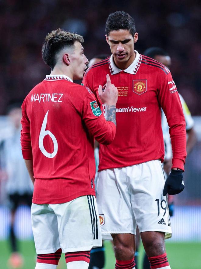 (曼联1-1)曼联1战收获5喜讯:争四占优!圆规爆发+核心复出 又添新伤员