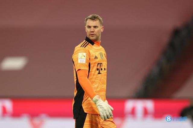 （诺伊尔重新定义门将）诺伊尔：我的复健每天都有新进展，室内的门将训练效果很好