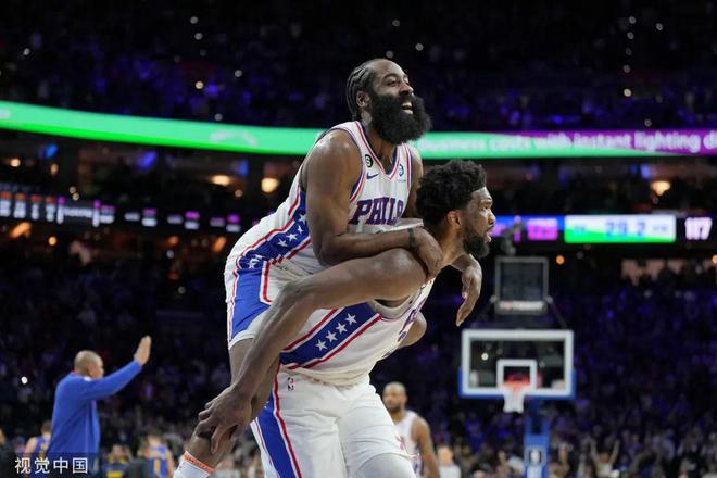 冷艳又轻佻的哈登在首战到底证明了什么