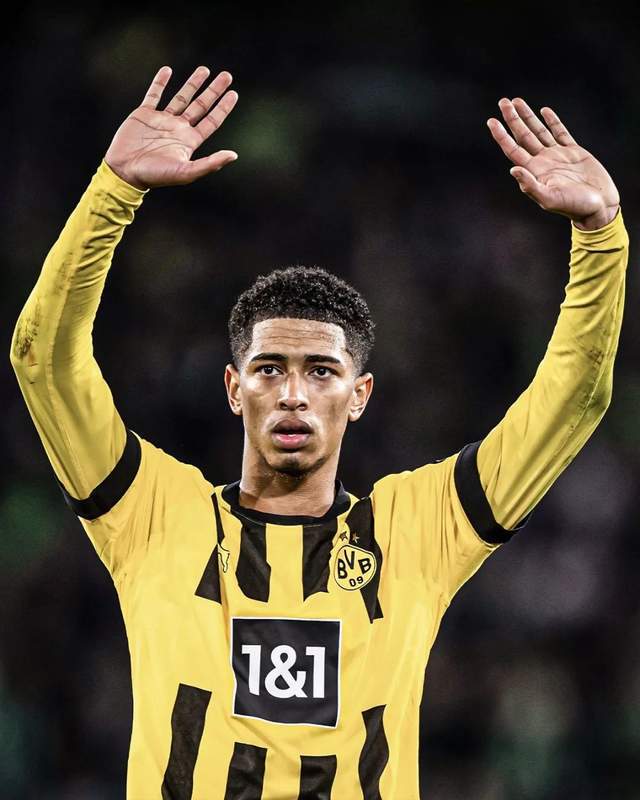 (皇马 梅西)今夏足坛地震:皇马将签贝林厄姆!梅西确定将离开巴黎!